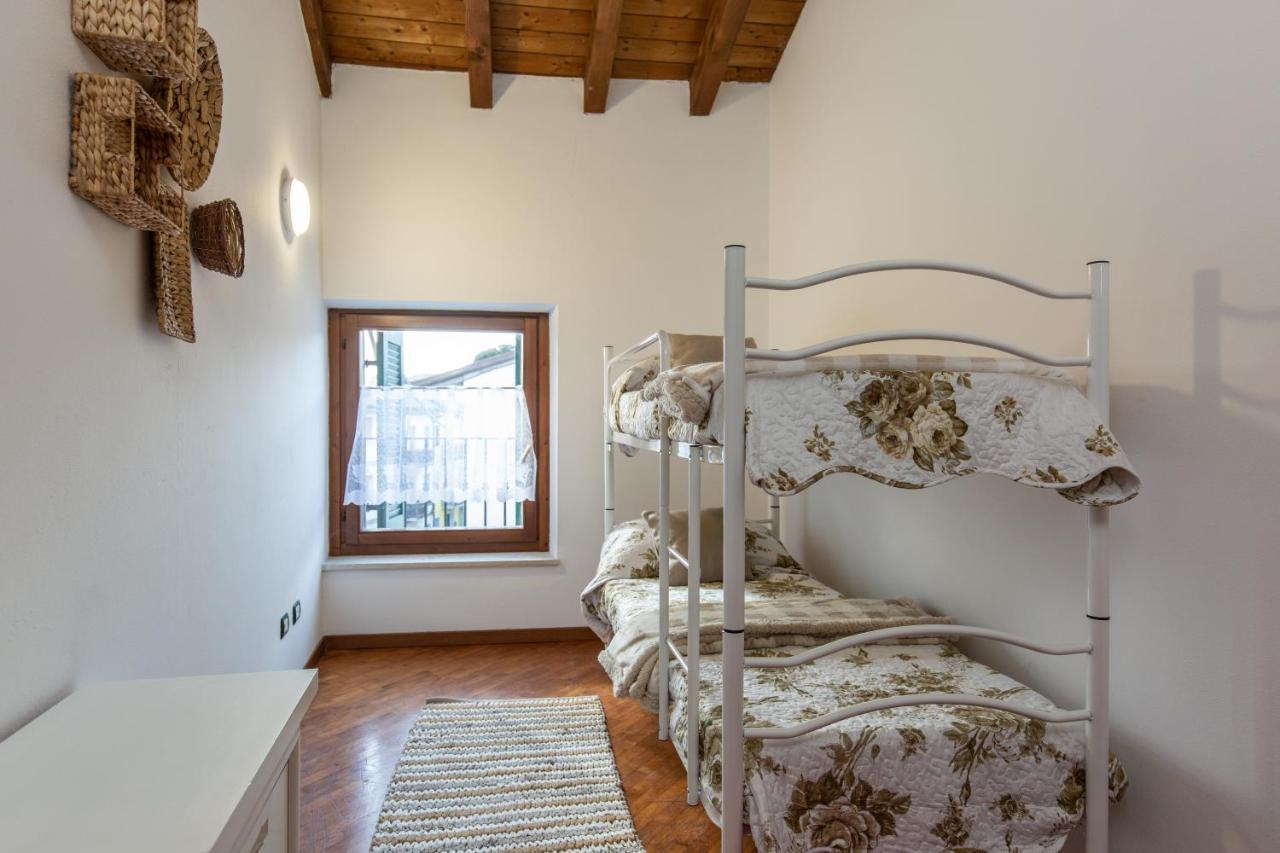 Blu Bed Apartment Castelnuovo del Garda Exterior photo